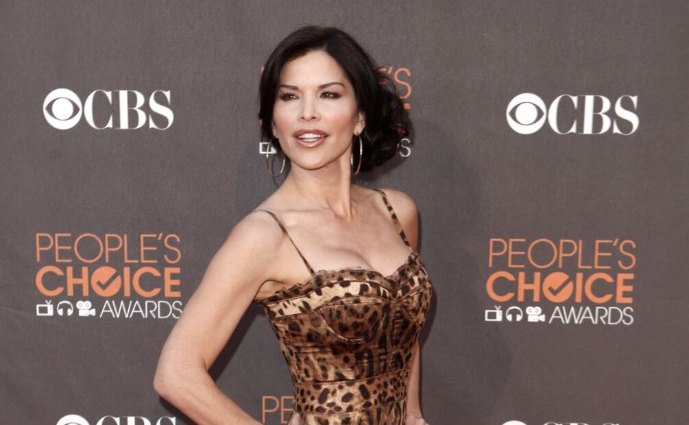 Lauren Sanchez, novia de Jeff Bezos, dona un millón de dólares a niños migrantes