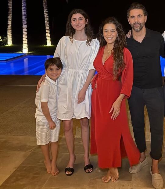 Santi, Mariana Bastón, Eva Longoria y Pepe Bastón / Foto: Instagram