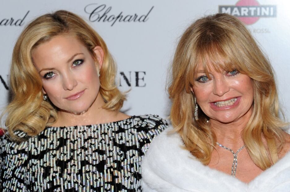 Goldie Hawn, mamá de Kate Hudson, sorprende con cautivador baile a sus 77 años