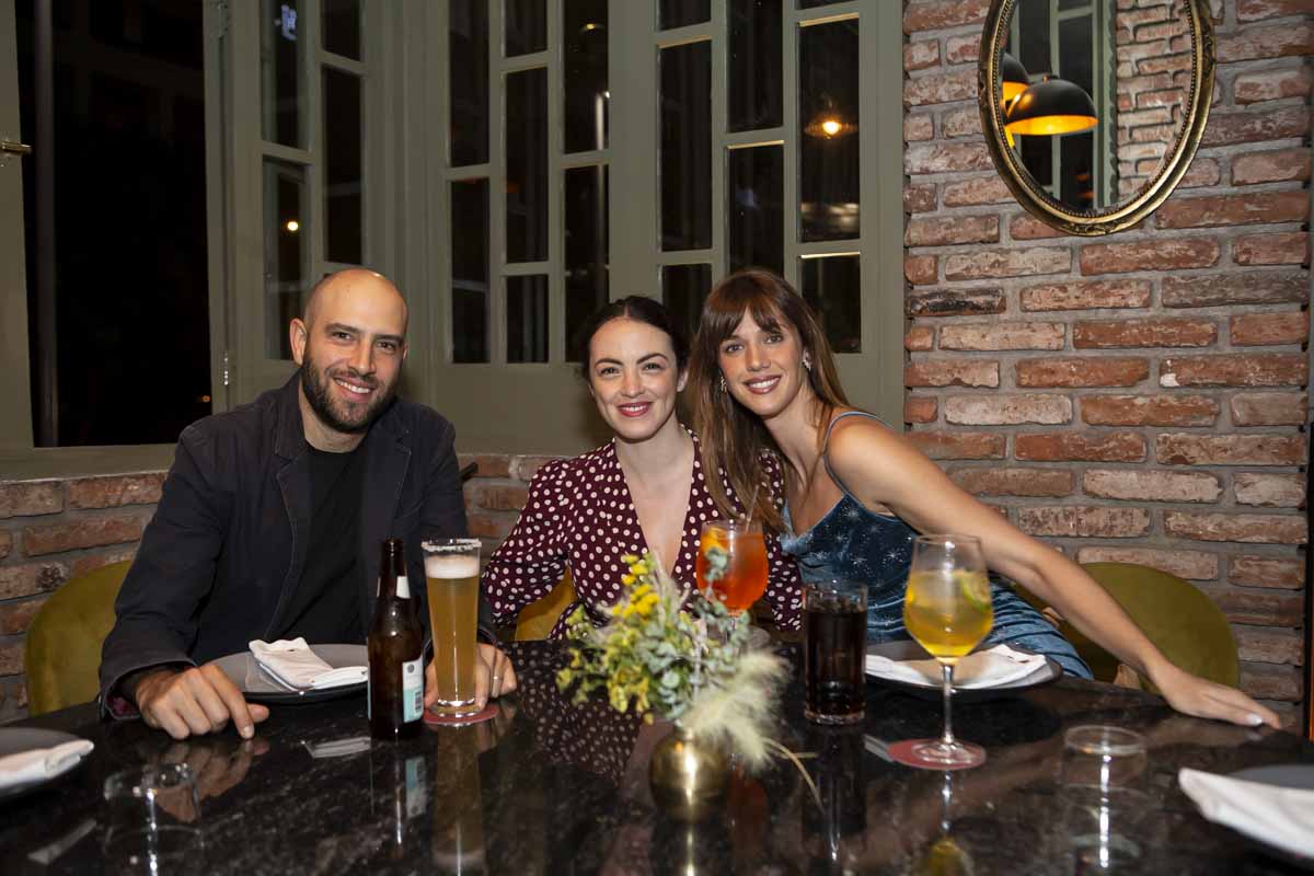 Santiago Bonilla, Lucia Gómez Robledo y Pamela Almanza. (Foto: Esteban Torreblanca)