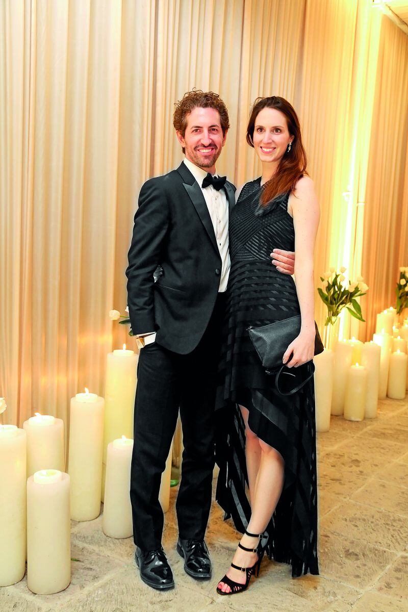 PORTADA: La original boda de Pamela Cortés y Andrés Roemer