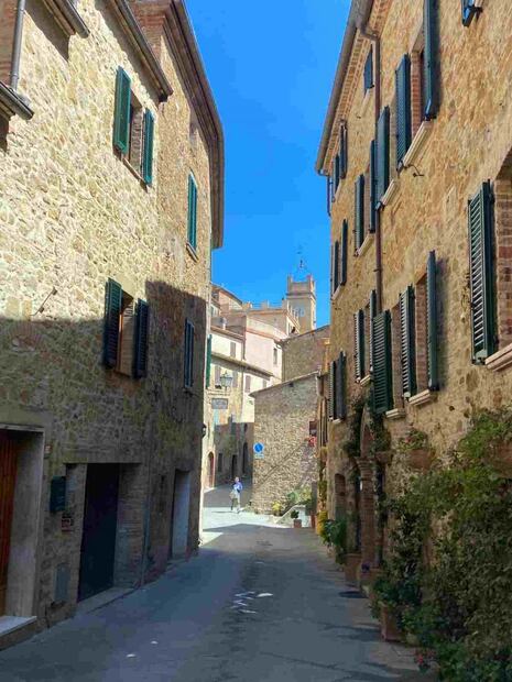 Under the Tuscan Sun