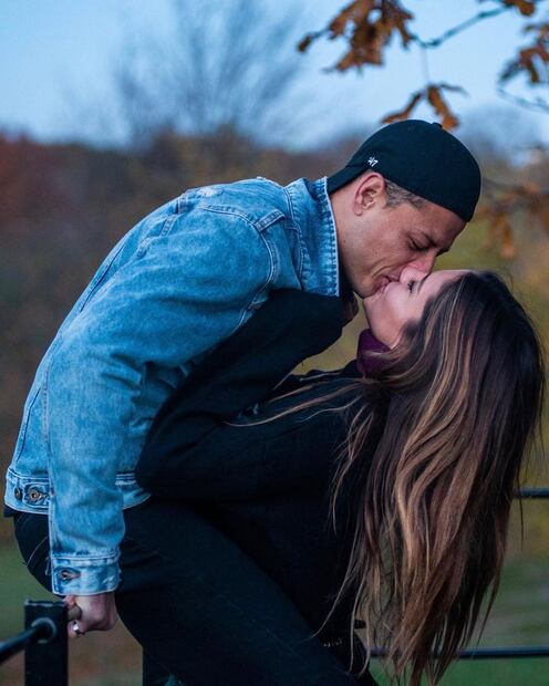 FOTO: el baby bump de Sarah Kohan, la novia del “Chicharito” Hernández
