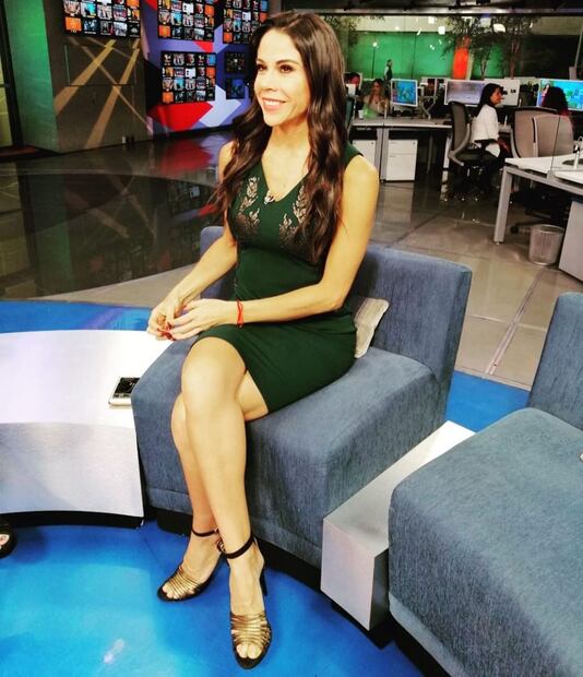 Paola Rojas es amiga del tiempo y esta foto lo comprueba 