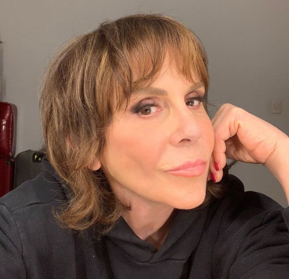 Rebecca Jones / Instagram: @la_rebeccajones