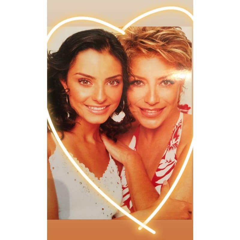 Aislinn Derbez y Gabriela Michel, su mamá / Foto: Instagram