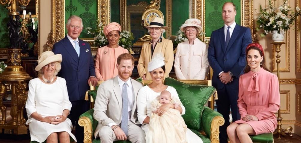 Ex ministro pide que Meghan y el príncipe Harry paguen más de 3 millones de dólares y les quiten los títulos