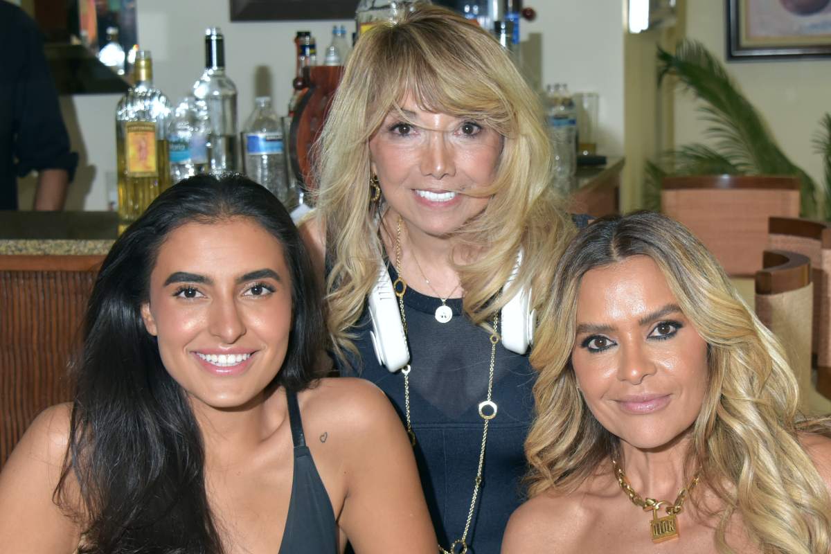Mariana Juárez, Lolita Abed y Vicky de Juárez. (Foto: Especial)