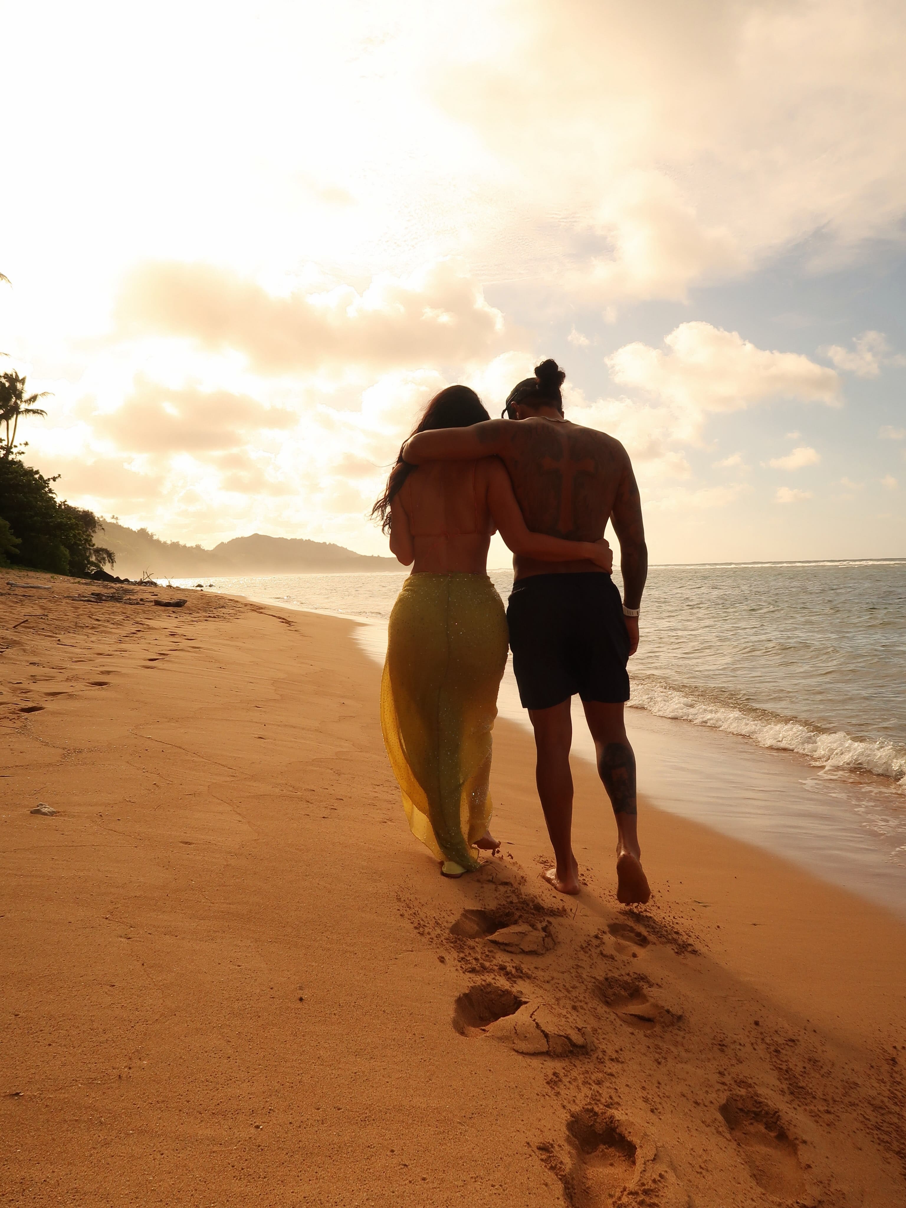 Kim Kardashian y Lewis Hamilton. (Foto: Instagram)