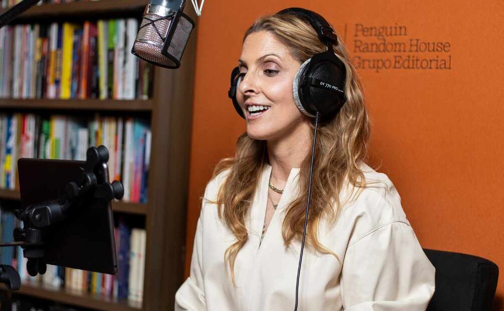 Marcela Cuevas nos habla de su libro "Intradependencia" / Foto: Esteban Torreblanca