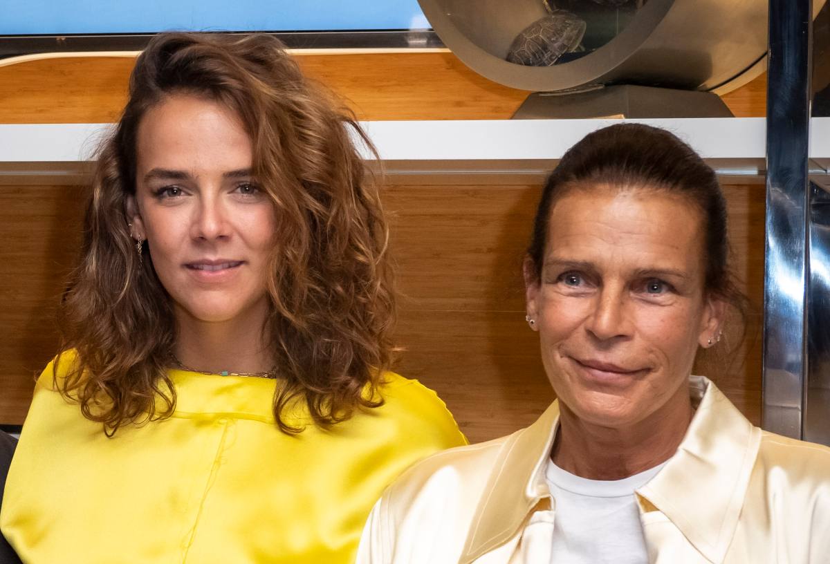 Estefanía de Mónaco vuelve a modelar con la marca de su hija Pauline Ducruet