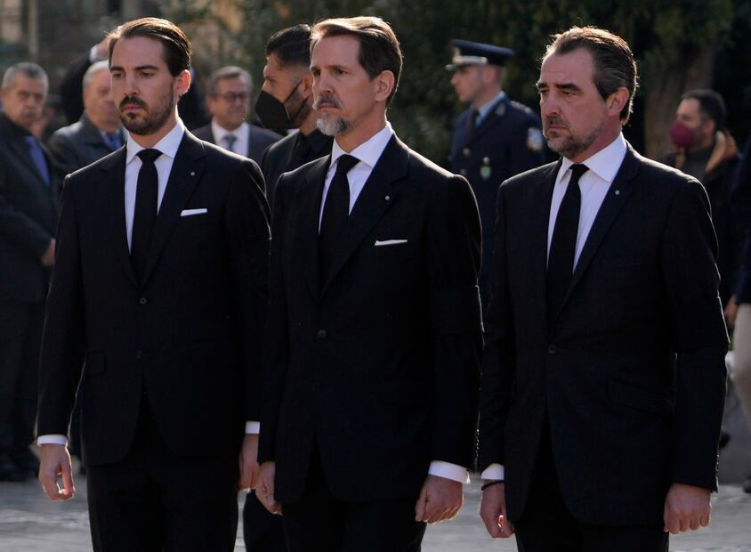 Históricas fotografías del funeral de Constantino II de Grecia, último rey de los helenos