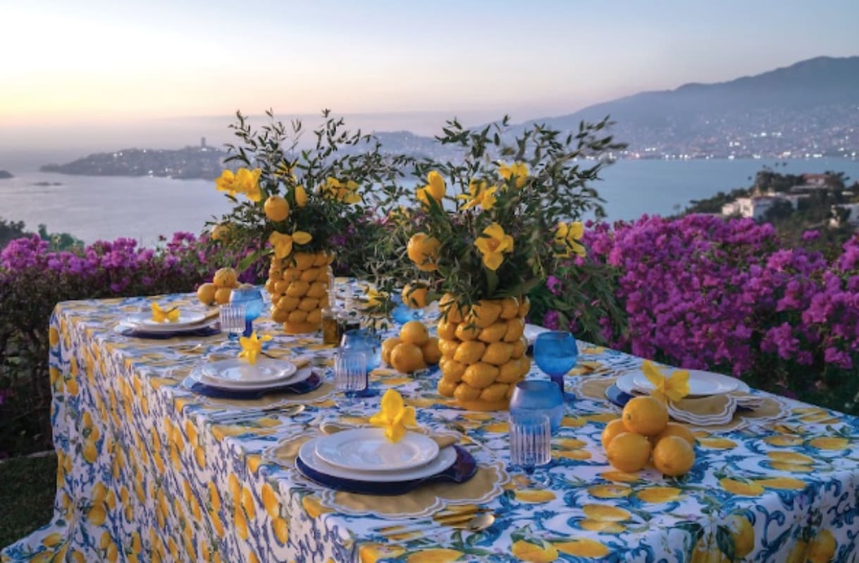 "Bienvenidos a mi mesa", el libro de María Elena Torruco Garza / Foto: Cortesía