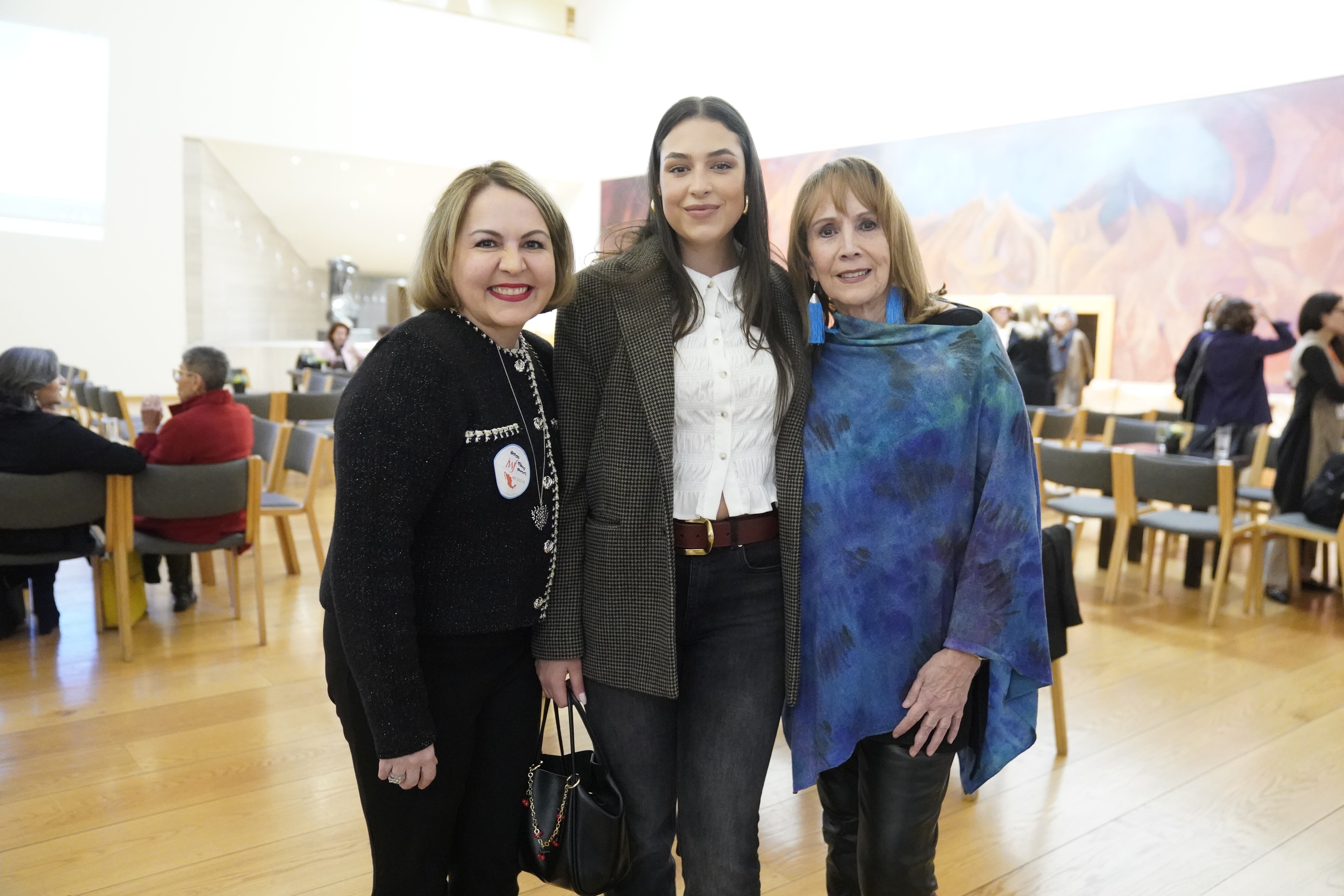 Vanessa Flores, Fernanda Jiménez y Sylvia Sánchez. (Foto: Leonardo Gómez)