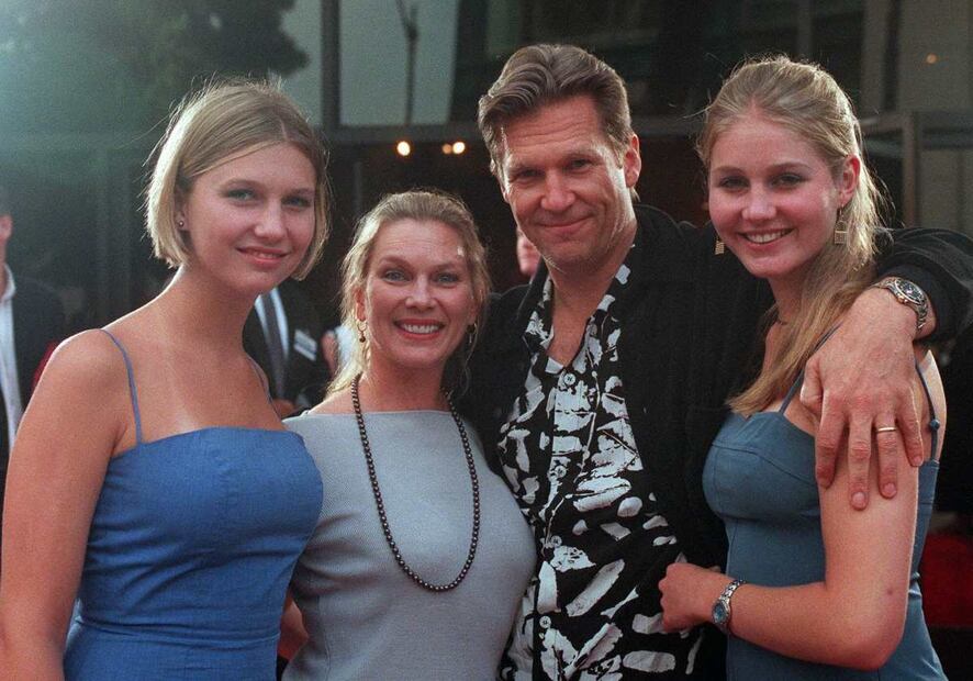 Jeff Bridges anuncia que su cáncer está en remisión y revela que sufrió Covid-19