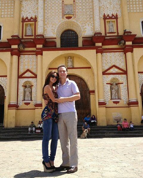 Anahí y Manuel Velasco festejan segundo aniversario de boda