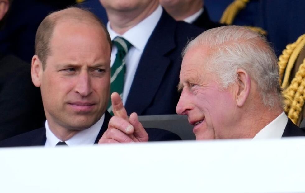 El príncipe William y el rey Carlos III en el aniversario 80 del desembarco de Normandía / Foto: EFE