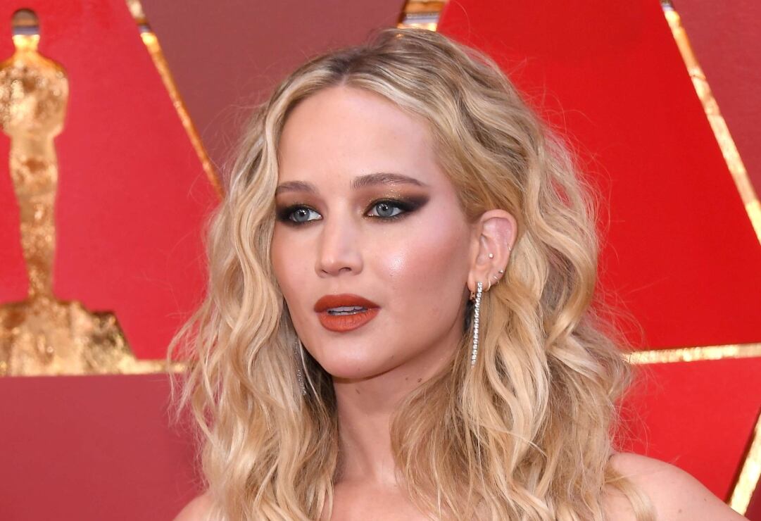 Jennifer Lawrence confiesa haber tenido 2 abortos