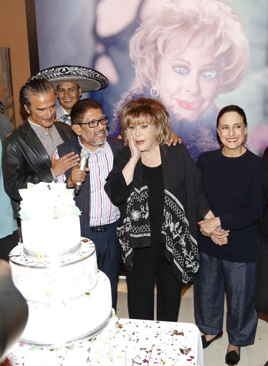 Silvia Pinal se suma al elenco de La Casa de las Flores