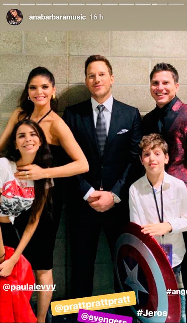 Foto: Así fue el encuentro de Miley Cyrus con Ana Bárbara