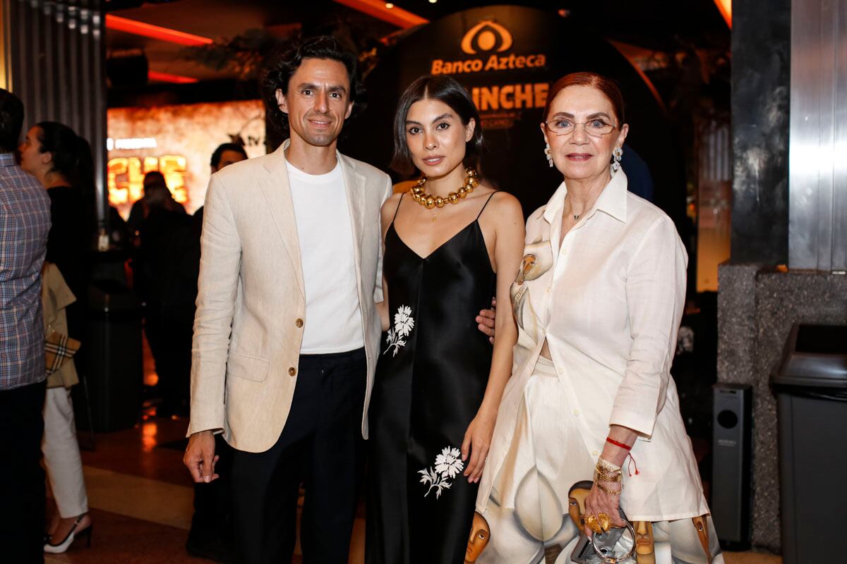 Domingo Delaroiere, Fer Millán y Lisette Trepaud. (Foto: Esteban Torreblanca)