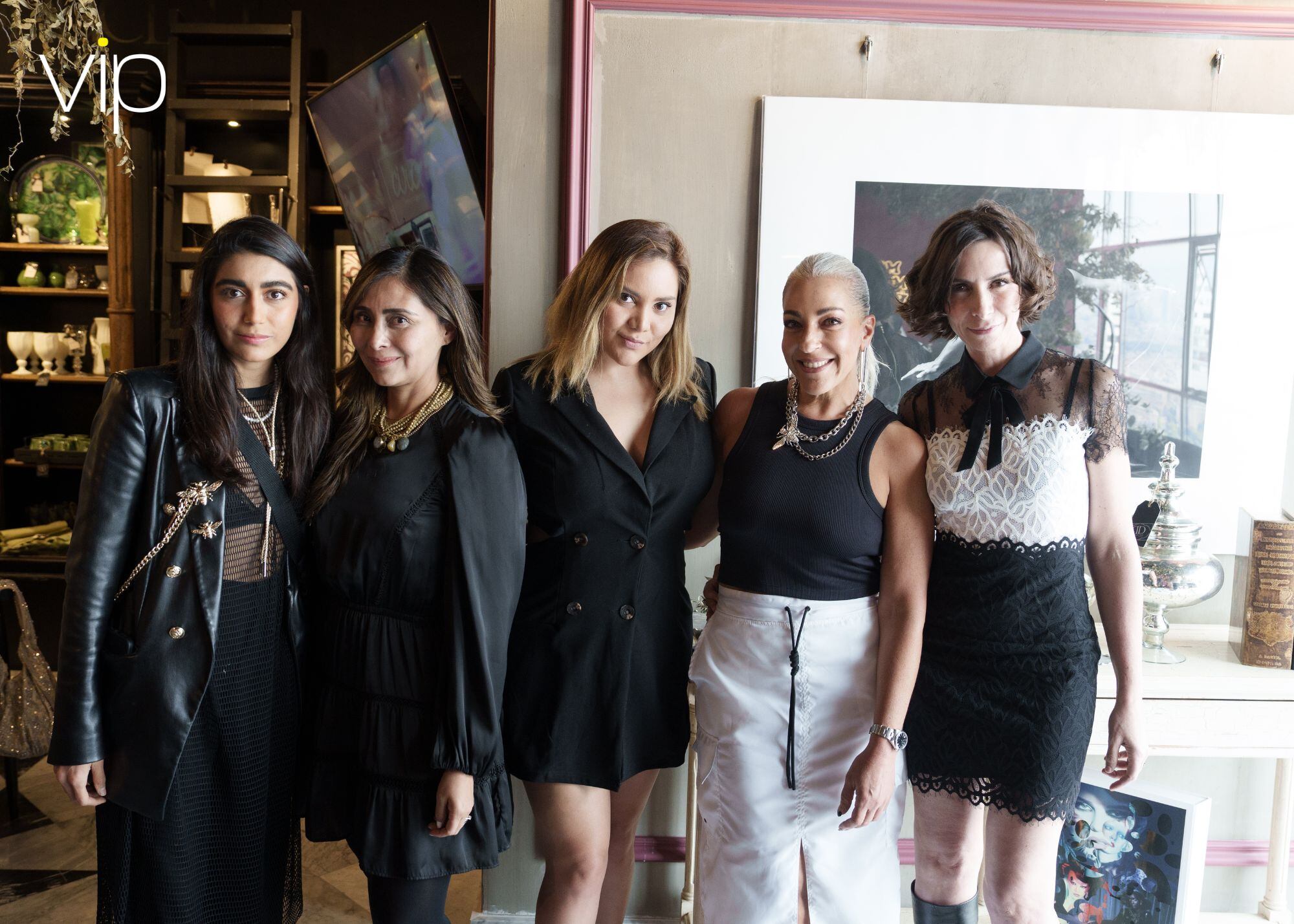 Elba Vázquez, Elizabeth Luis, Valeria Menchaca, Linda Waisbord y Nicole Aloi. (Foto: Héptor Arjona)