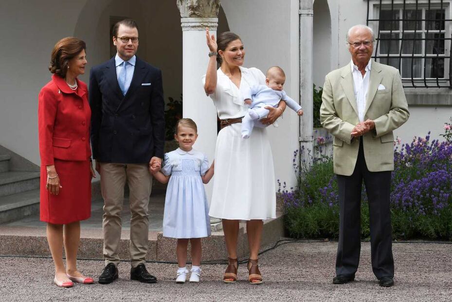 La salud de Daniel, esposo de Victoria de Suecia, es delicada tras contagio de Covid-19