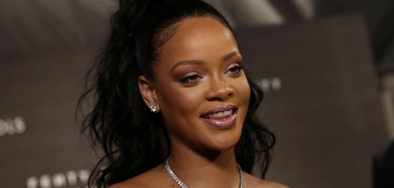 Rihanna festeja 32 años en México