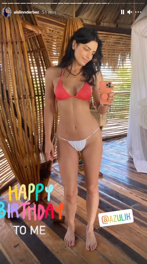 Aislinn Derbez cumple 34 años guapísima y con Las Mañanitas de Mauricio Ochmann