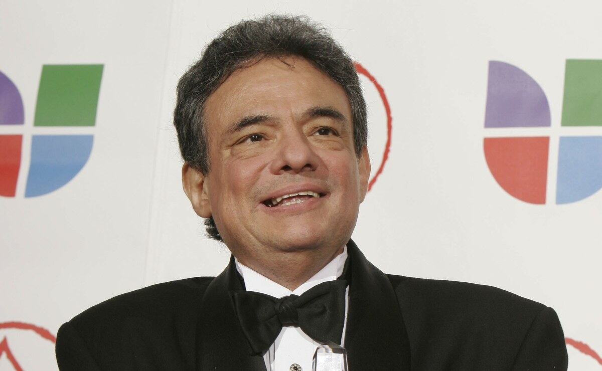 Revelan propiedades del testamento de José José