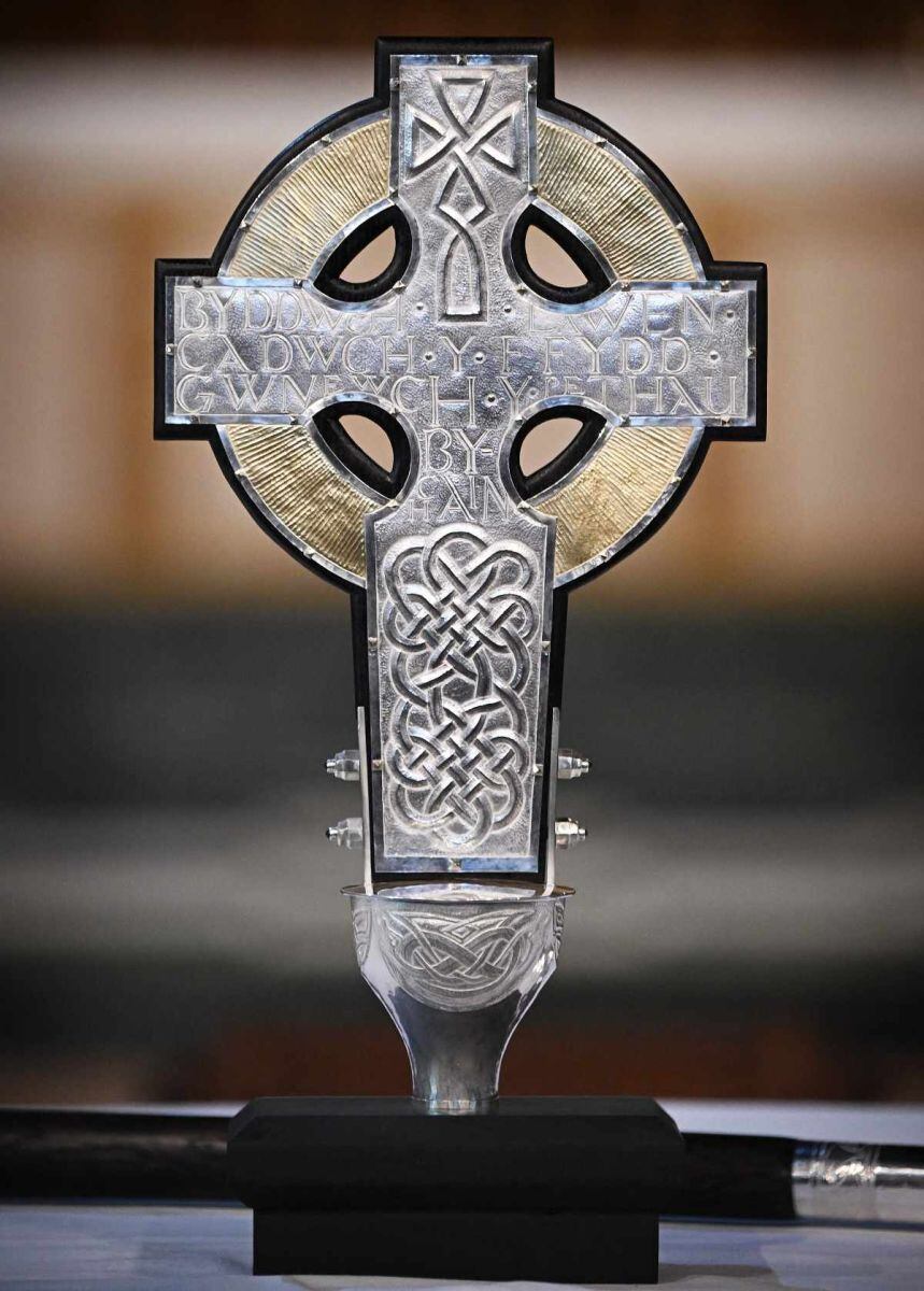 El papa Francisco envía valioso regalo al rey Carlos III
