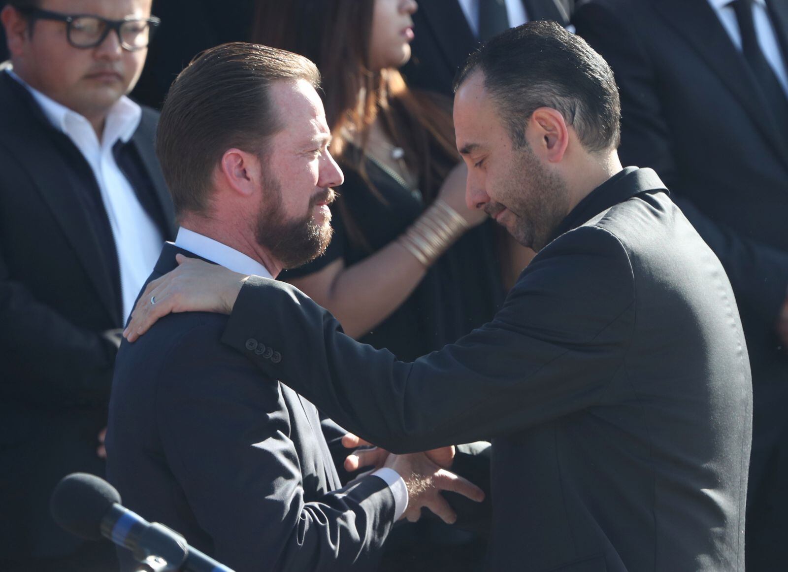 Ellos le dieron el último adiós a Martha Érika Alonso y Rafael Moreno Valle