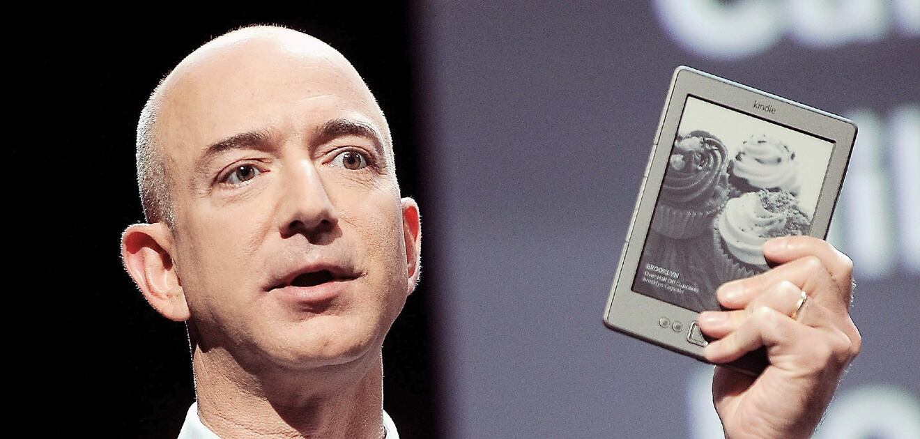 <p>Jeff Bezos le arrebató a Bill Gates el trono del hombre más rico del mundo. <strong>(Fotos: Especial)</strong></p>
