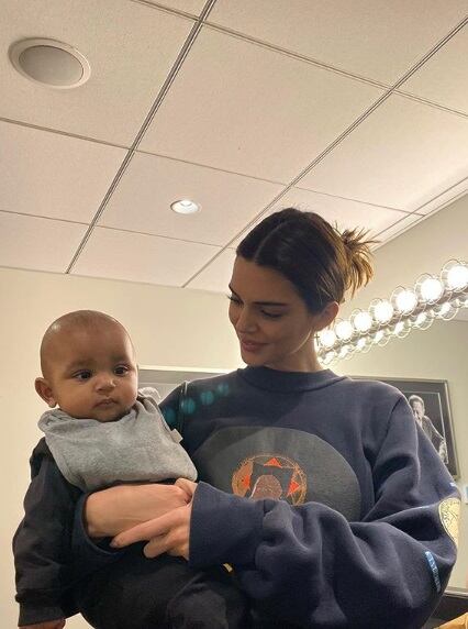 Kendall Jenner reveló quién de sus hermanas cuida mejor a sus hijos ¡y no es Kim Kardashian!