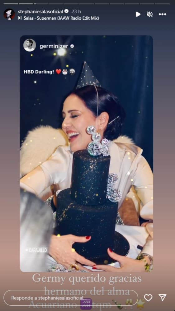 Stephanie Salas celebrando su cumpleaños 54 / Instagram