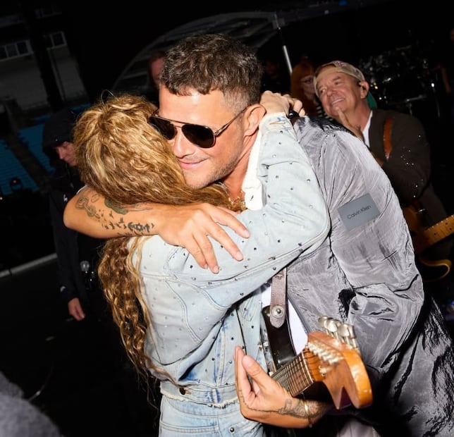 Shakira y Alejandro Sanz en 'Las Mujeres Ya No Lloran World Tour' / Foto: Instagram