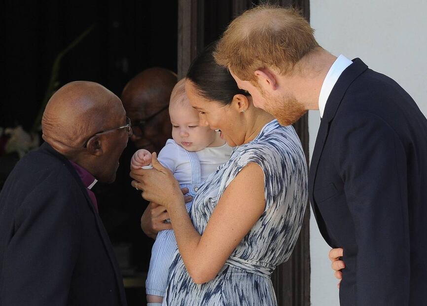 ¡Sí, Archie se parece a su papá! Meghan Markle y el príncipe Harry por fin presentan a su bebé