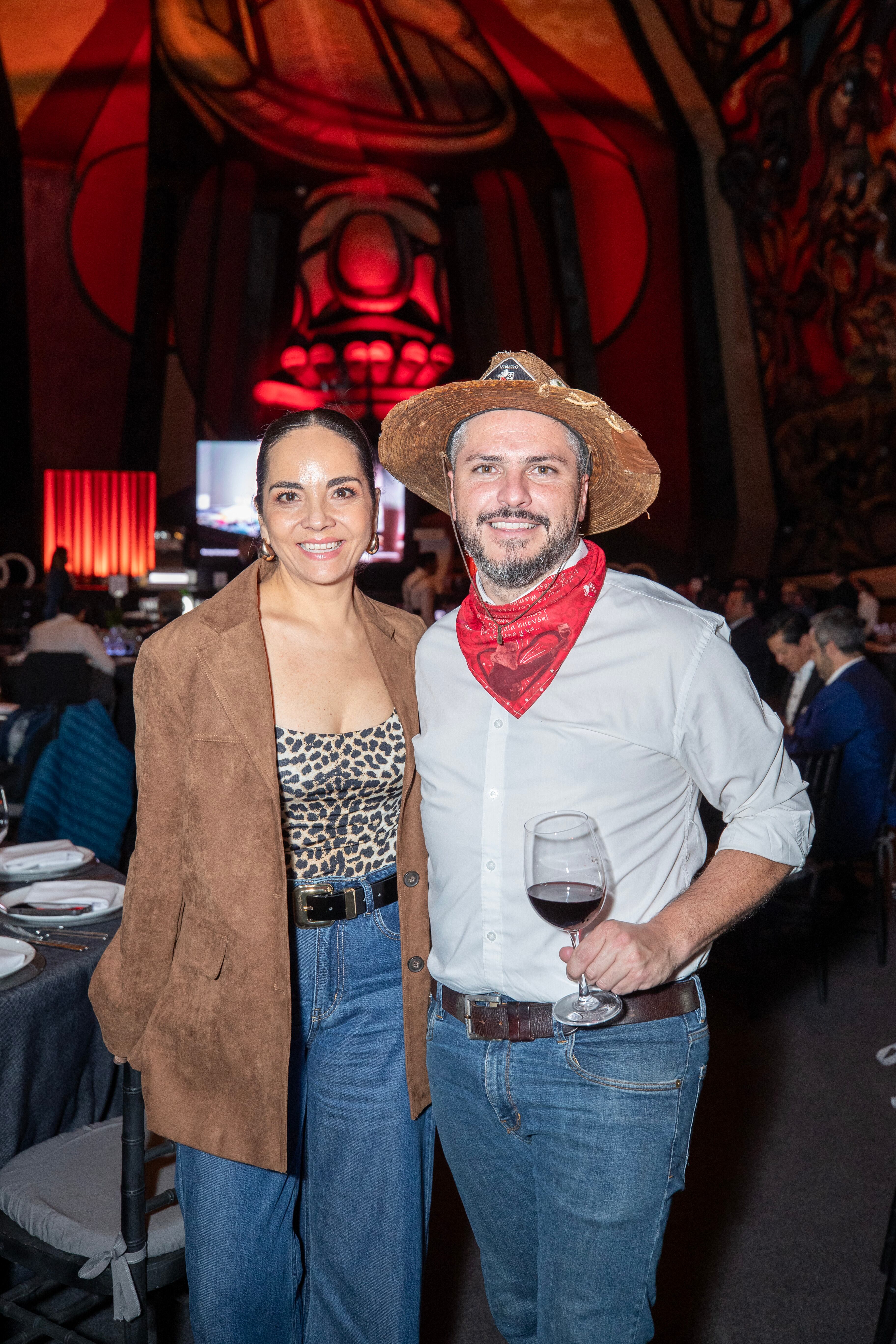 Ingrid Ramos y Juan Pablo Revuelta. (Foto: Edgar Silva Fuentes S.)