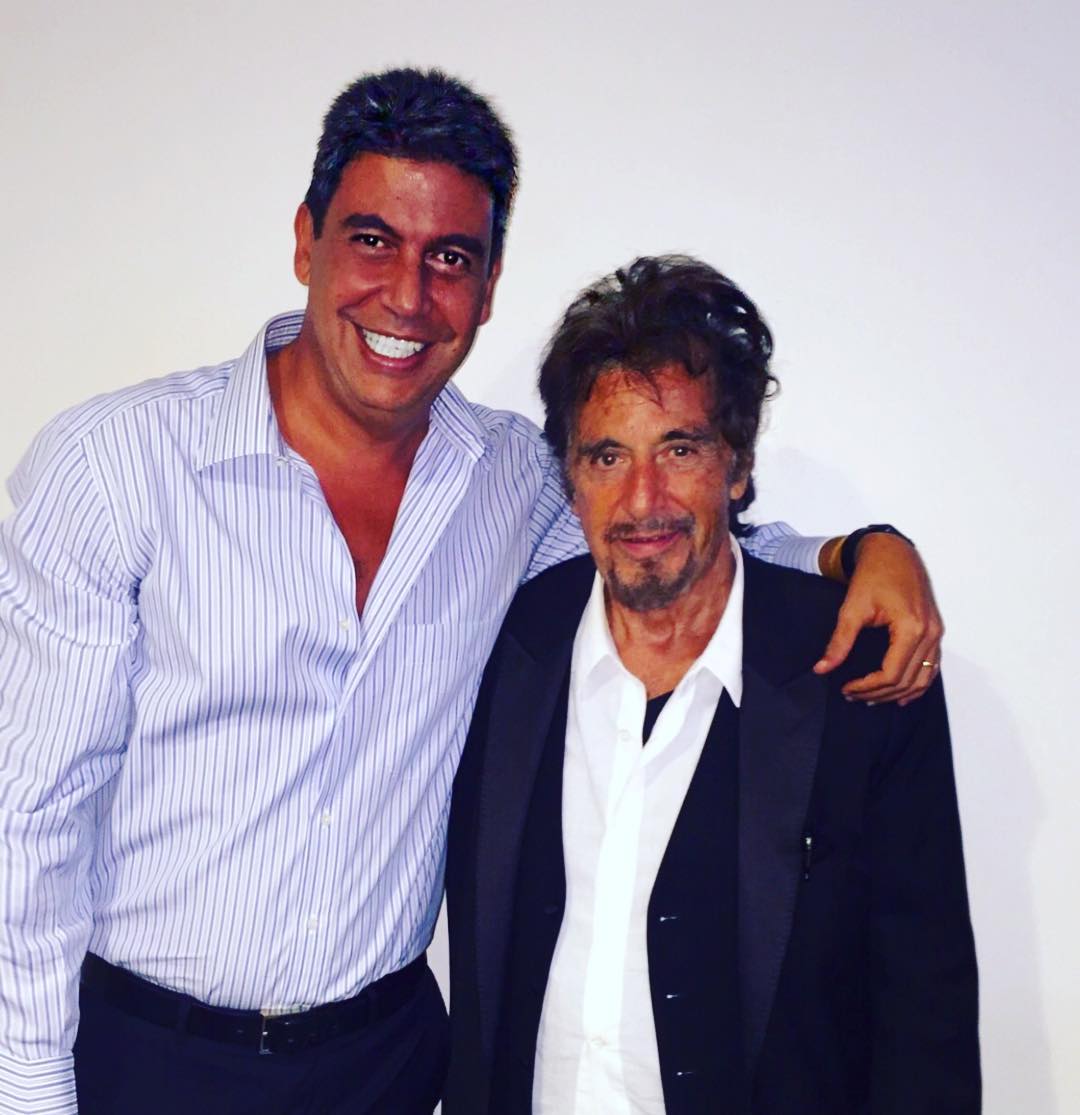 Moro Kuri pone celoso a Arturo Elias Ayub con foto de protagonista de Game of Thrones