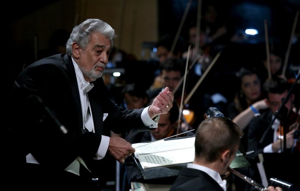 Plácido Domingo dio positivo a coronavirus 