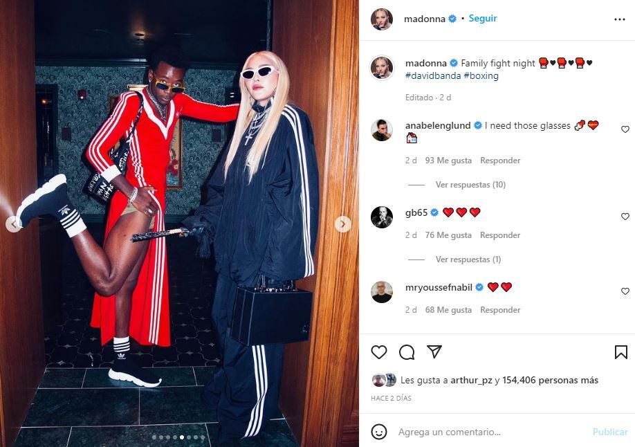 Hijo de Madonna replica el look de la cantante con un vestido de 1993