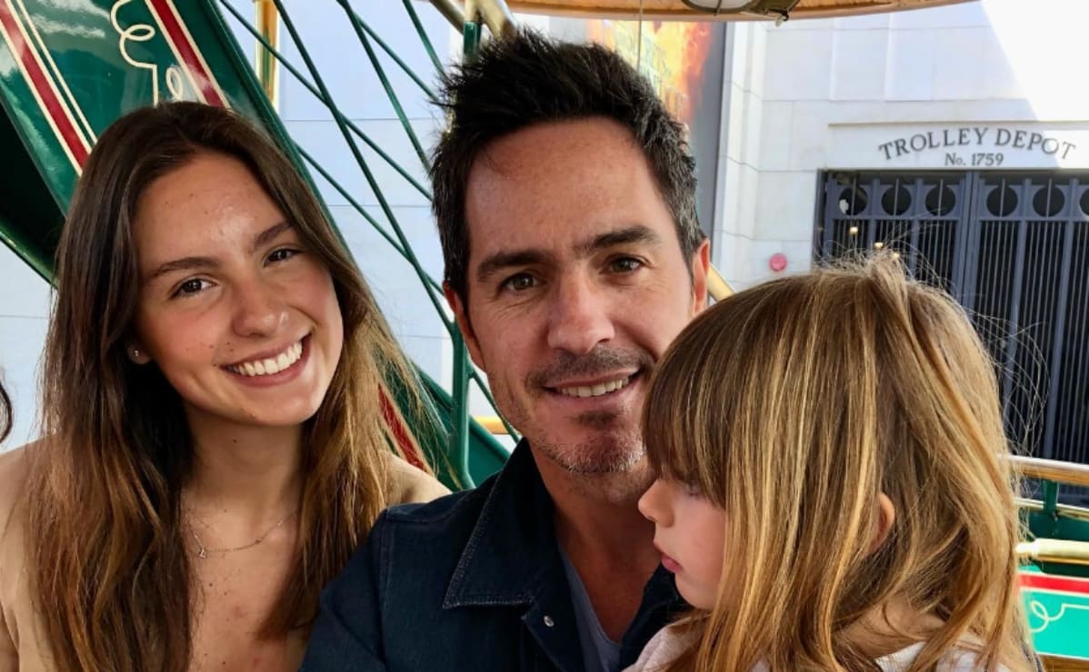 Mauricio Ochmann celebrará Navidad con las mamás de sus hijas, toda una 'modern family'