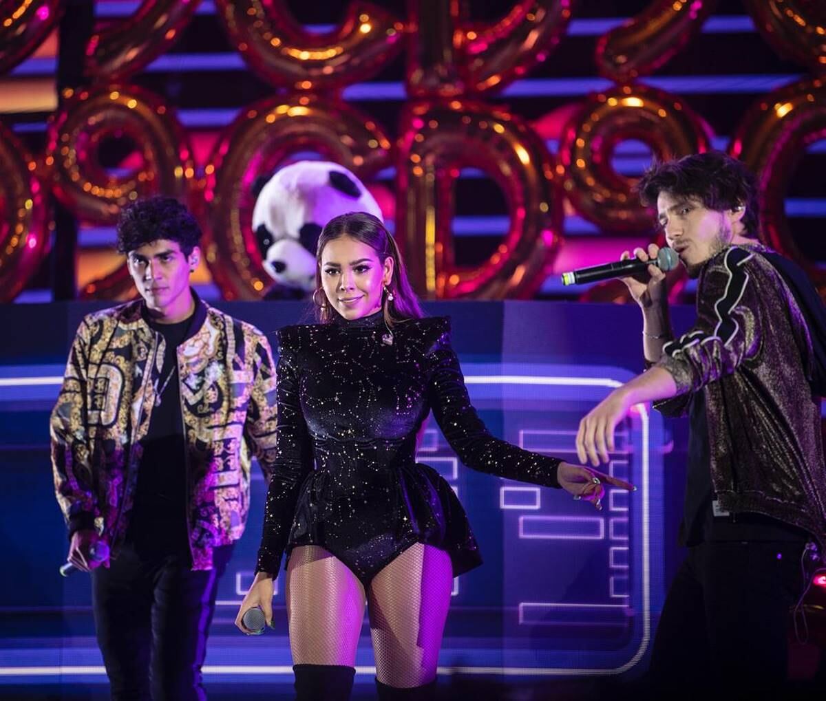 Danna Paola incendia las redes tras su pleito con alumnos de La Academia 
