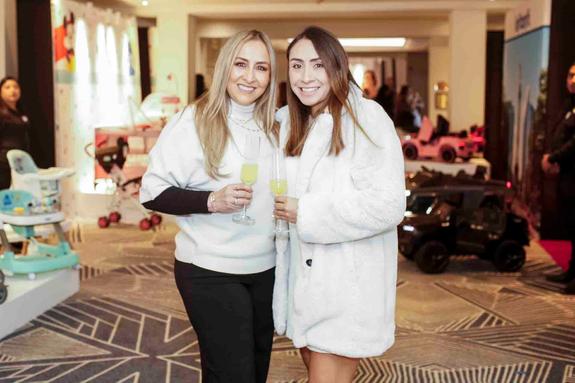 Deyanira y Paulina Rubio. (Foto: Esteban Torreblanca)