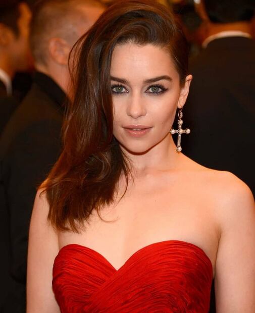 Ella es Emilia Clarke, actriz de Game of Thrones nominada en los premios Emmy