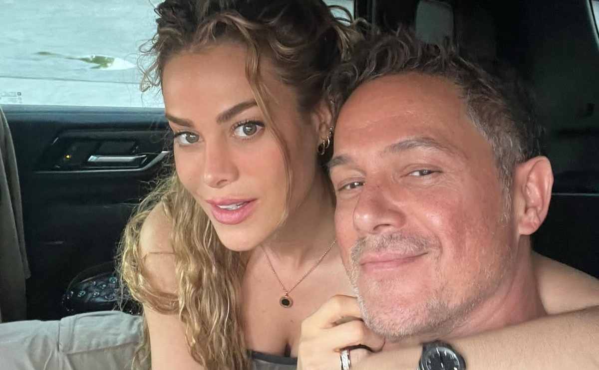Alejandro Sanz, muy enamorado, se derrite en elogios para Candela Márquez