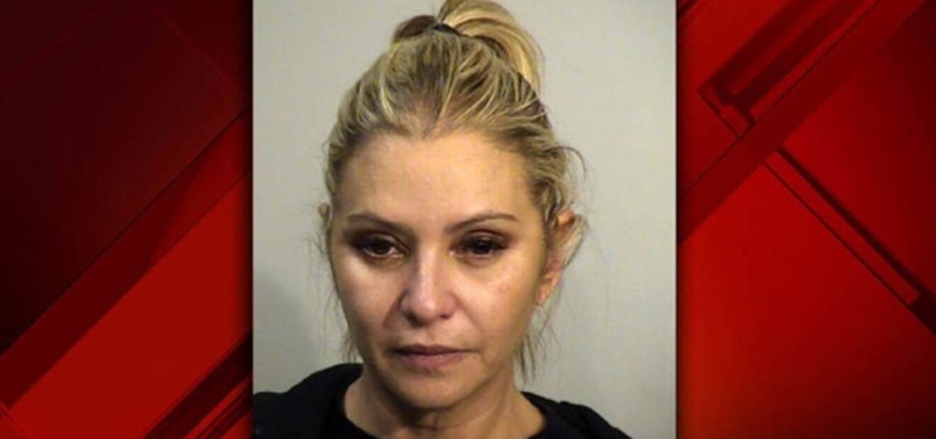 Daniela Castro va de "shopping" tras escándalo por “robo” en Texas 