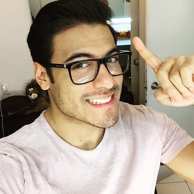 Las selfies de Carlos Rivera que vamos extrañar, ¡borró todo de Instagram!
