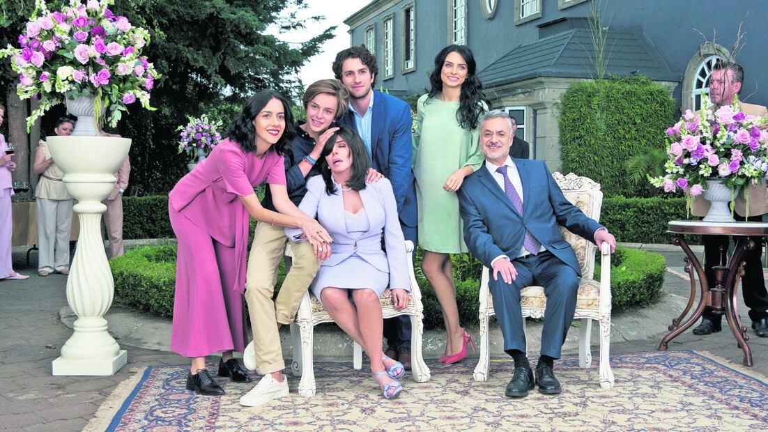 Silvia Pinal se suma al elenco de La Casa de las Flores