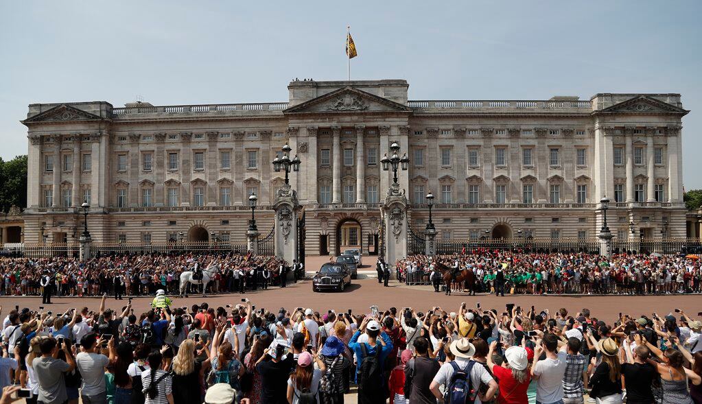 Goteras y ratones en el palacio de Buckingham; su mantenimiento es insostenible